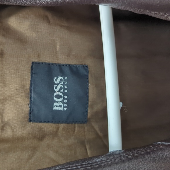 Hugo boss brown leather button up jacket size - Picture 2 of 4